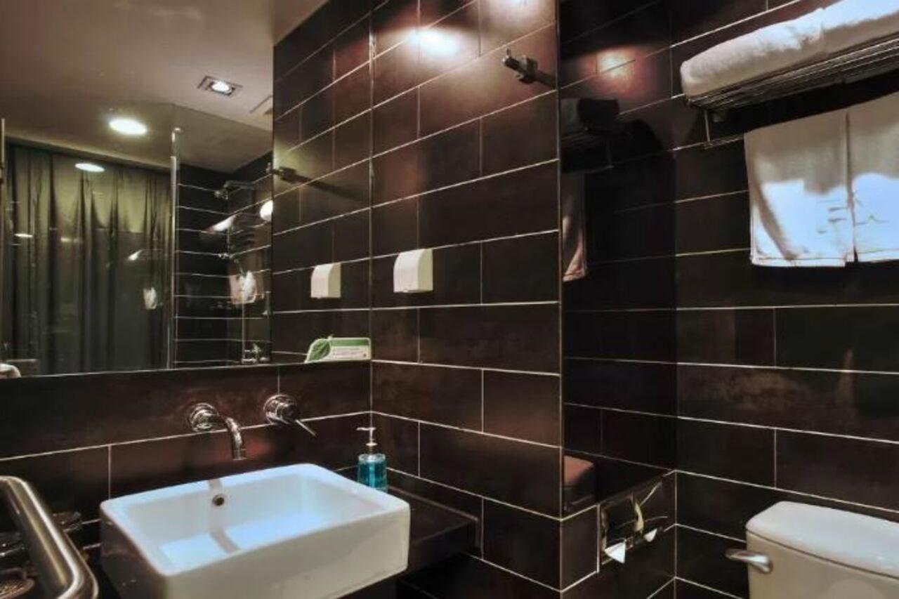 Fx Hotel Xujiahui - Shanghai Stadium Branch Exterior foto