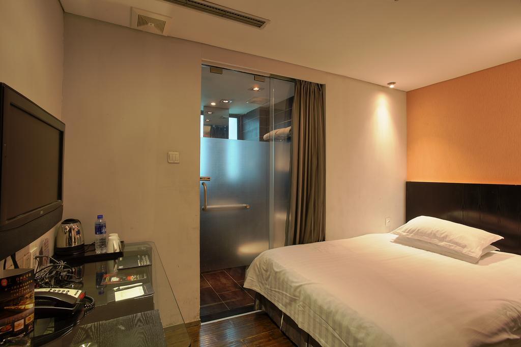 Fx Hotel Xujiahui - Shanghai Stadium Branch Exterior foto